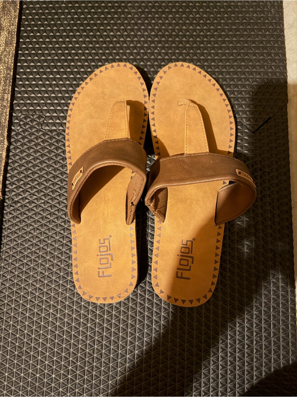 Flojos Tan and Brown Leather Toe-Post Sandals